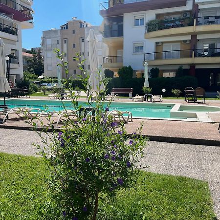 Damian'S Cozy Pool Apartment Peraia  Exterior photo